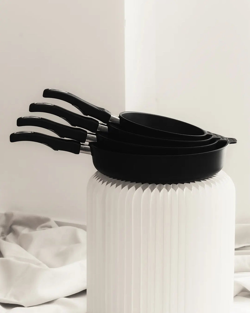 Sauteuse Gastrolux Revêtement EVO sans PFAS, PFOA, PFOS, BPA. Disponible en Sauteuse 20cm, 24cm, 28cm, 32cm